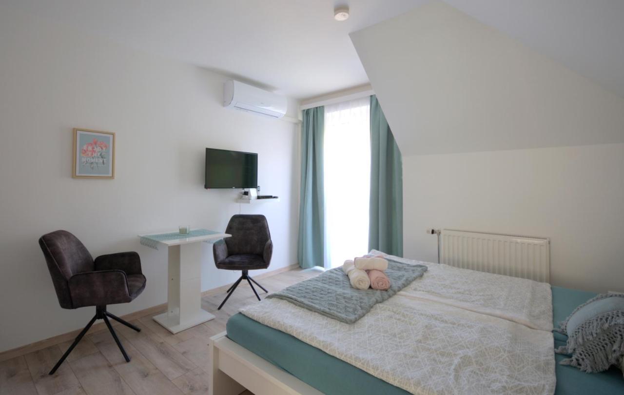 Villa Tara Buek Extérieur photo